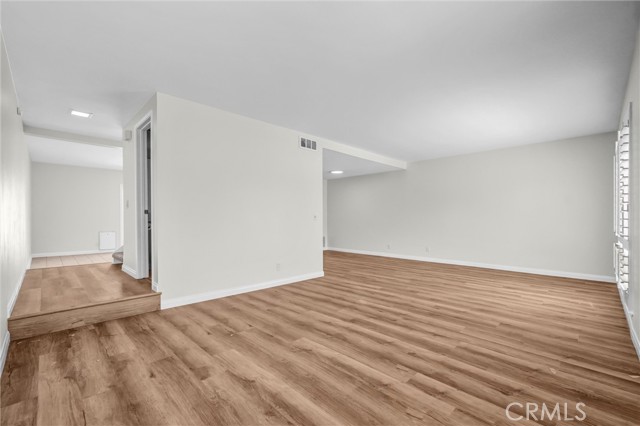 Image 4 of 29 For 4107 Larwin Avenue
