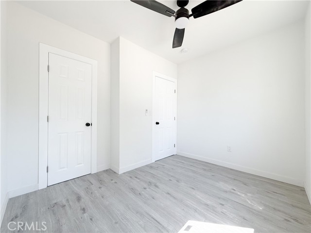 Detail Gallery Image 15 of 20 For 405 S Bradfield Ave, Compton,  CA 90221 - 3 Beds | 2 Baths