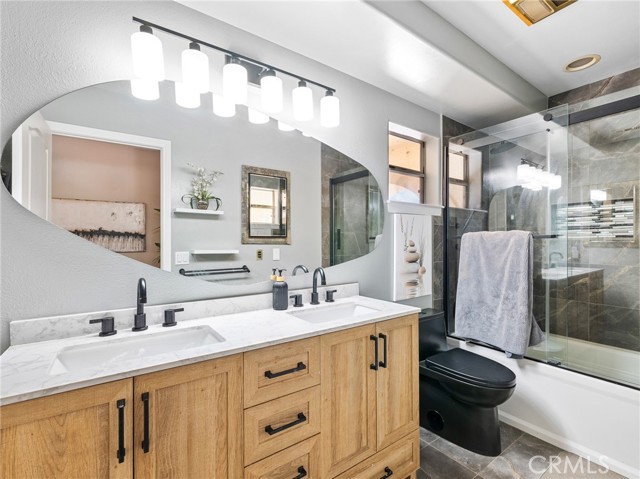 Detail Gallery Image 35 of 75 For 17970 Vista Point Dr, Victorville,  CA 92395 - 7 Beds | 5 Baths