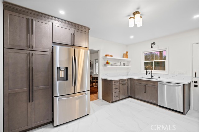 4000 Via Cardelina, Palos Verdes Estates CA: https://media.crmls.org/medias/a5b2ba8d-3590-4176-8ae4-a69edfe8506c.jpg