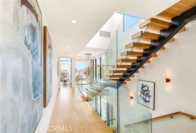 Detail Gallery Image 26 of 61 For 221 Heliotrope Ave, Corona Del Mar,  CA 92625 - 4 Beds | 5/1 Baths