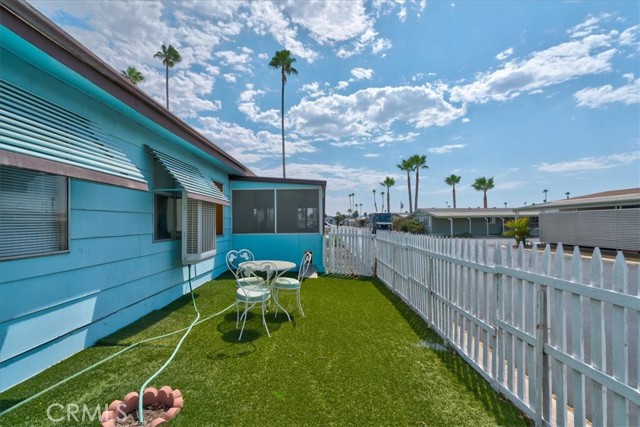 Detail Gallery Image 5 of 28 For 601 Ne Kirby #14,  Hemet,  CA 92545 - 2 Beds | 2 Baths