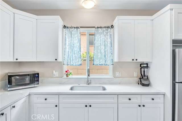 Detail Gallery Image 25 of 41 For 9022 Marlene Ave, Garden Grove,  CA 92841 - 6 Beds | 4 Baths
