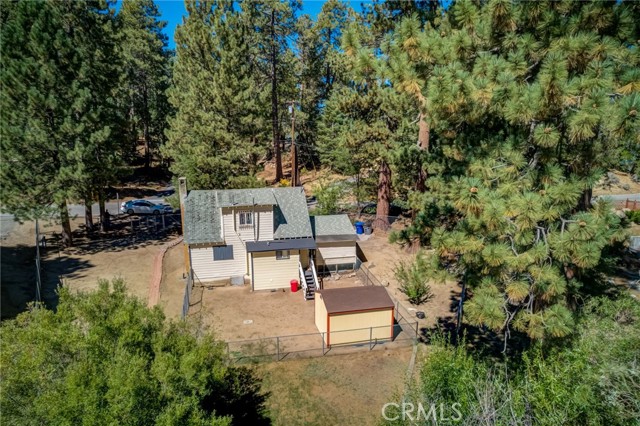 Detail Gallery Image 44 of 61 For 937 Cameron Dr, Big Bear Lake,  CA 92315 - 2 Beds | 1/1 Baths
