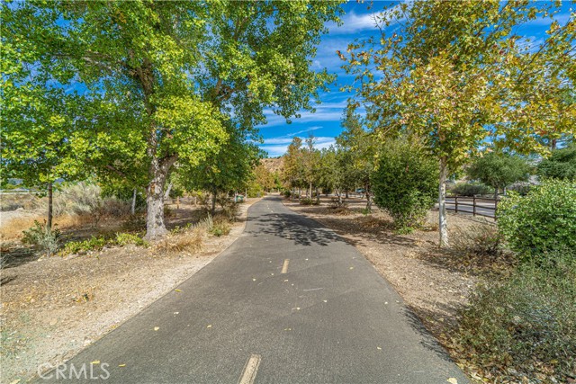 Detail Gallery Image 73 of 74 For 20164 Crestview Dr., Canyon Country,  CA 91351 - 3 Beds | 2 Baths