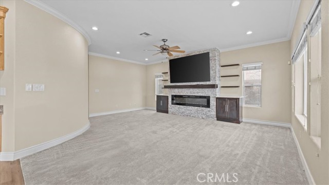 Detail Gallery Image 6 of 43 For 13310 Sea Gull Dr, Victorville,  CA 92395 - 3 Beds | 3 Baths