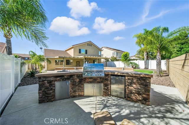 41980 Trinity River Way, Murrieta CA: https://media.crmls.org/medias/a5b728a1-46a1-4c26-a59f-6dcbda183f88.jpg