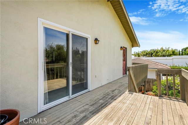 1300 Oak Avenue, Carlsbad CA: https://media.crmls.org/medias/a5b7aadb-5d2e-47eb-a583-07b406d7b015.jpg