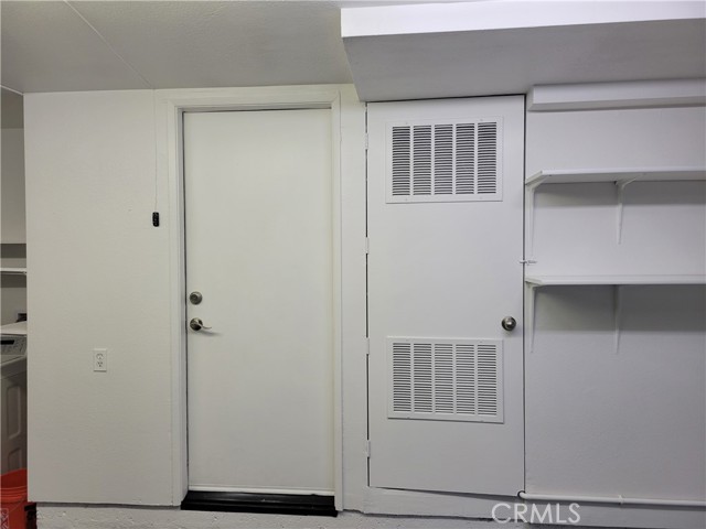Detail Gallery Image 40 of 43 For 682 Azure Ln #1,  Corona,  CA 92879 - 3 Beds | 2 Baths