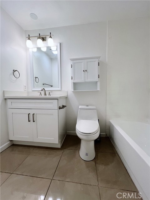 Detail Gallery Image 22 of 26 For 1940 N Highland Ave #25,  Los Angeles,  CA 90068 - 2 Beds | 2 Baths