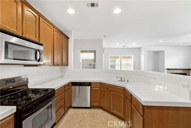 Detail Gallery Image 13 of 42 For 15651 Vista Way #110,  Lake Elsinore,  CA 92532 - 2 Beds | 2 Baths