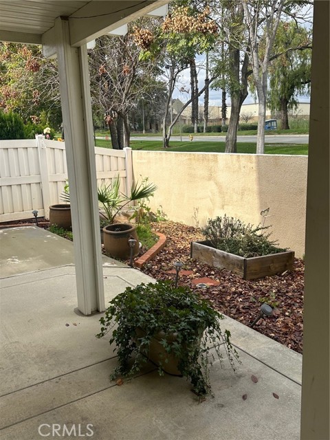 Detail Gallery Image 2 of 17 For 6111 Wingfoot Ave, Banning,  CA 92220 - 2 Beds | 2 Baths