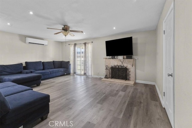 Detail Gallery Image 3 of 18 For 1386 E 6th, Ontario,  CA 91764 - 3 Beds | 1/1 Baths