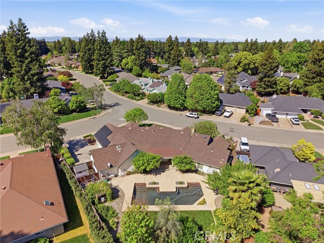 Detail Gallery Image 37 of 43 For 736 Leafcrest Drive, Chico,  CA 95926 - 5 Beds | 3 Baths