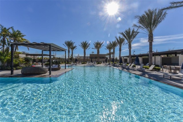 Detail Gallery Image 50 of 60 For 91 Pelican, Irvine,  CA 92618 - 4 Beds | 4/1 Baths