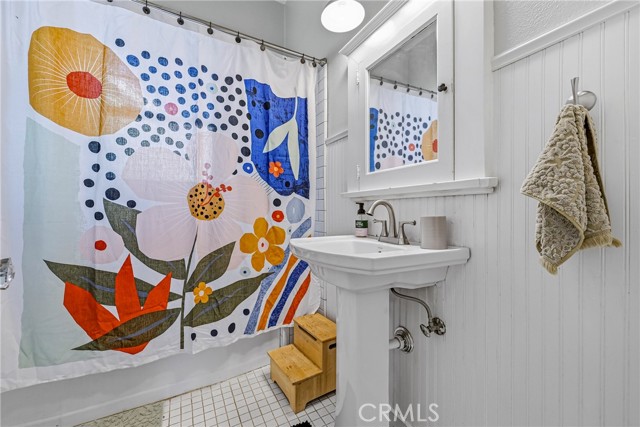 Detail Gallery Image 28 of 52 For 303 W 21st, Merced,  CA 95340 - 3 Beds | 2 Baths