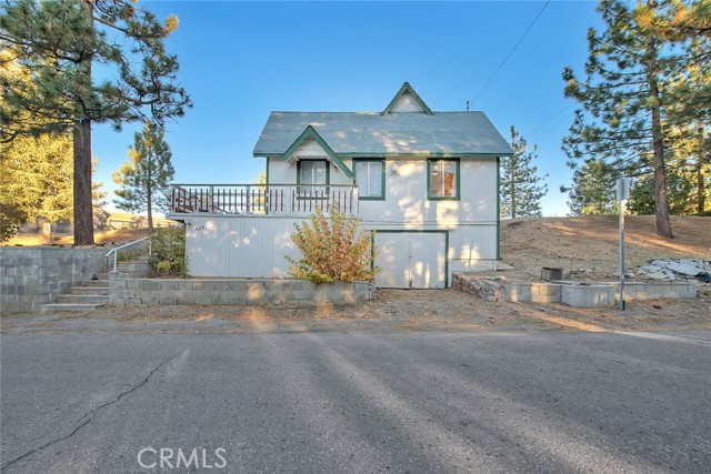 Detail Gallery Image 1 of 47 For 527 Cottage Ln, Big Bear Lake,  CA 92315 - 2 Beds | 1 Baths