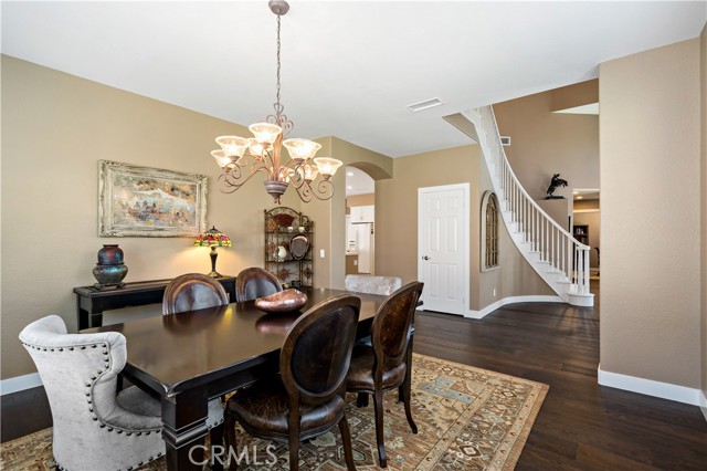 Detail Gallery Image 12 of 49 For 41574 Laurel Valley Cir, Temecula,  CA 92591 - 5 Beds | 4 Baths