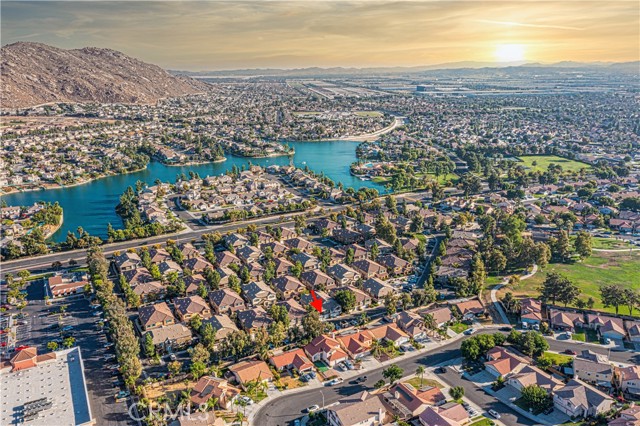 Detail Gallery Image 5 of 53 For 25890 Iris Ave a,  Moreno Valley,  CA 92551 - 2 Beds | 2 Baths