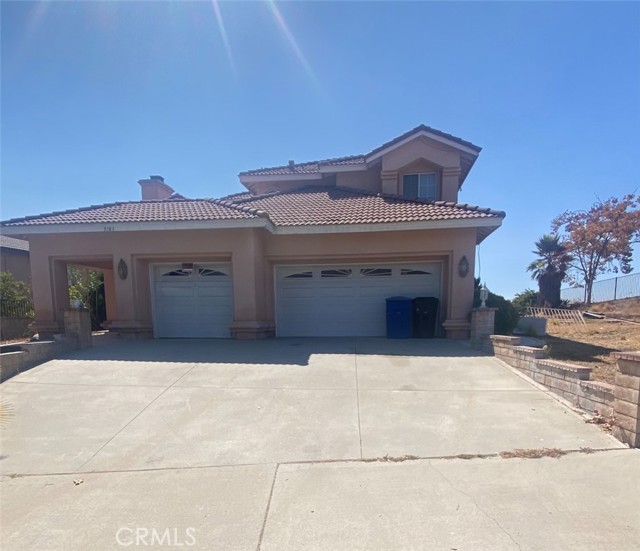 3583 Ridge Line Dr, San Bernardino, CA 92407