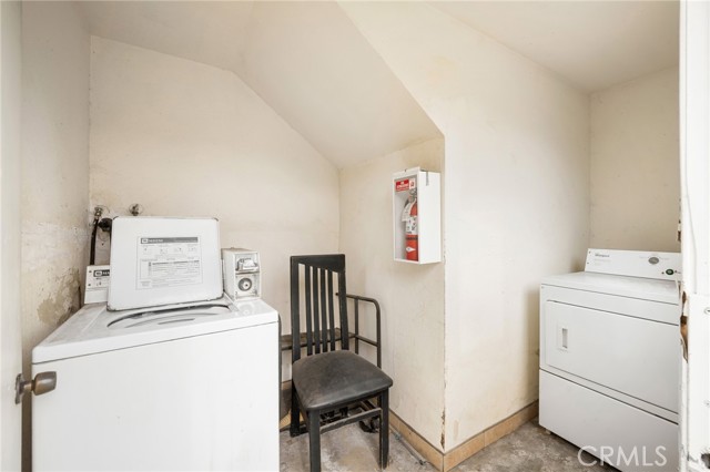 Detail Gallery Image 19 of 21 For 1004 E Garfield #5,  Glendale,  CA 91205 - 2 Beds | 2 Baths