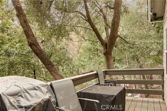 Detail Gallery Image 11 of 22 For 577 Acacia Dr, Crestline,  CA 92325 - 2 Beds | 1 Baths