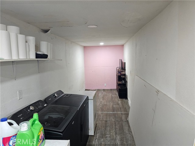 Detail Gallery Image 5 of 13 For 16115 33rd Ave, Clearlake,  CA 95422 - 2 Beds | 2 Baths