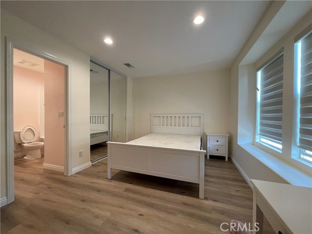 Detail Gallery Image 30 of 32 For 21154 Broken Stone Ct, Riverside,  CA 92507 - 4 Beds | 2/1 Baths