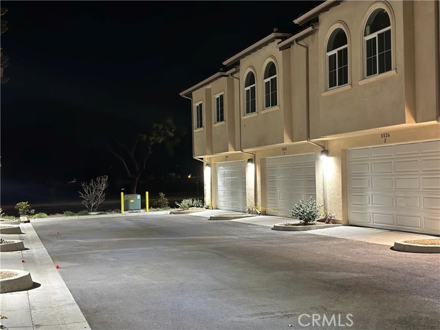 5526 E Los Angeles Avenue, Simi Valley CA: https://media.crmls.org/medias/a5c208f7-a379-4950-a9b2-17bcfa71c041.jpg