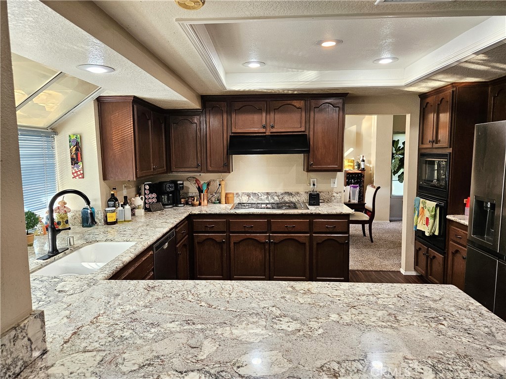 https://media.crmls.org/medias/a5c24a9c-b50b-45b8-ad99-13fa187aafec.jpg?preset=X-Large