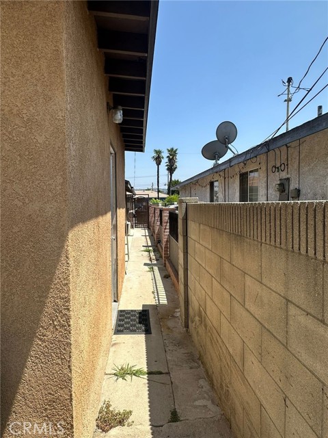 829 Foxworth Avenue, La Puente CA: https://media.crmls.org/medias/a5c2b80d-11e3-4d32-a1f5-ced7c35b74fc.jpg