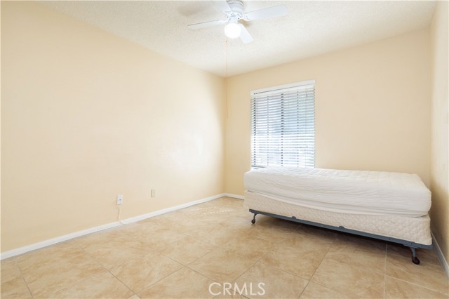Detail Gallery Image 17 of 25 For 37255 E 28th, Palmdale,  CA 93550 - 3 Beds | 2 Baths
