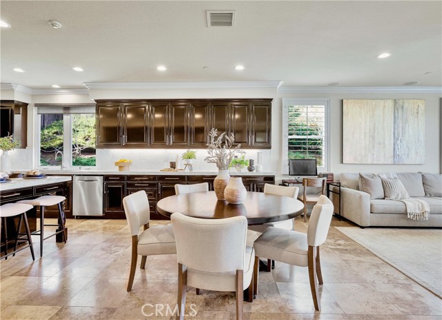 Detail Gallery Image 14 of 74 For 16 Lapis Avenue, Dana Point,  CA 92629 - 5 Beds | 5/1 Baths