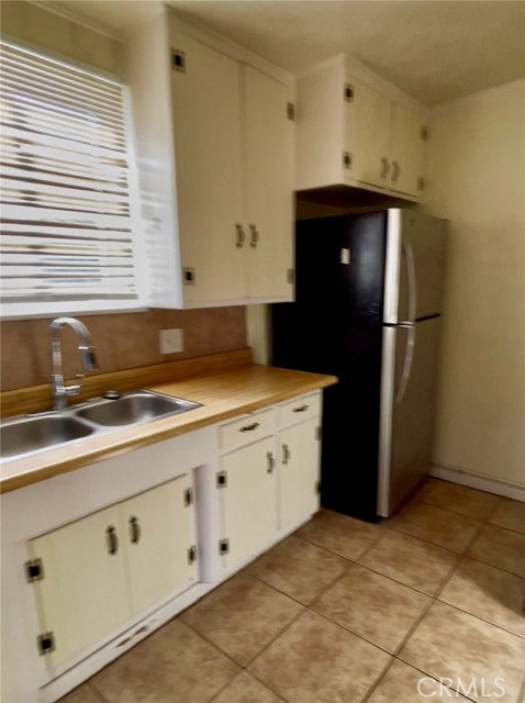 Detail Gallery Image 11 of 15 For 3246 W 135th St, Hawthorne,  CA 90250 - – Beds | – Baths