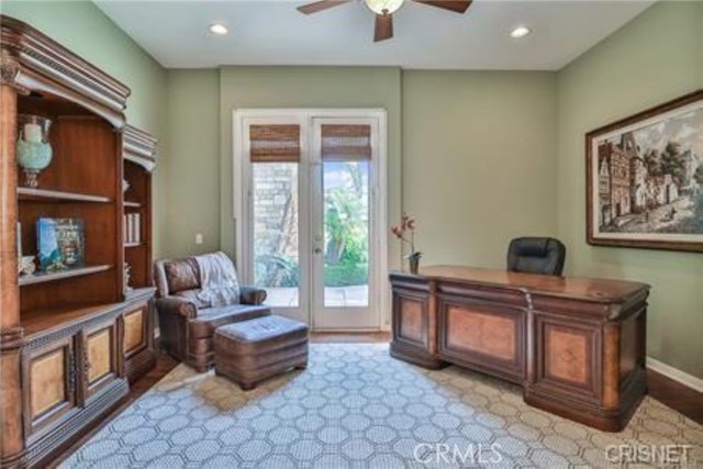 Detail Gallery Image 11 of 51 For 5710 Lyon Ct, Calabasas,  CA 91302 - 5 Beds | 5/1 Baths