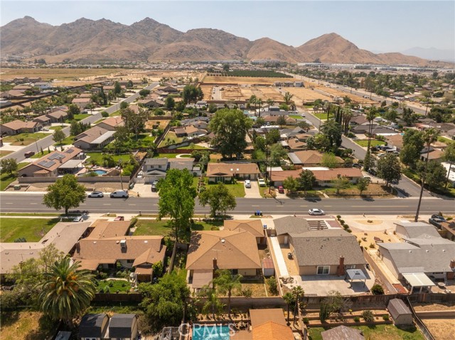 Image 37 of 44 For 22586 Main Street