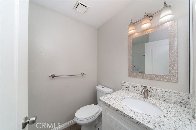 Detail Gallery Image 11 of 25 For 6204 Hartford Rd #203,  Yorba Linda,  CA 92887 - 2 Beds | 2 Baths