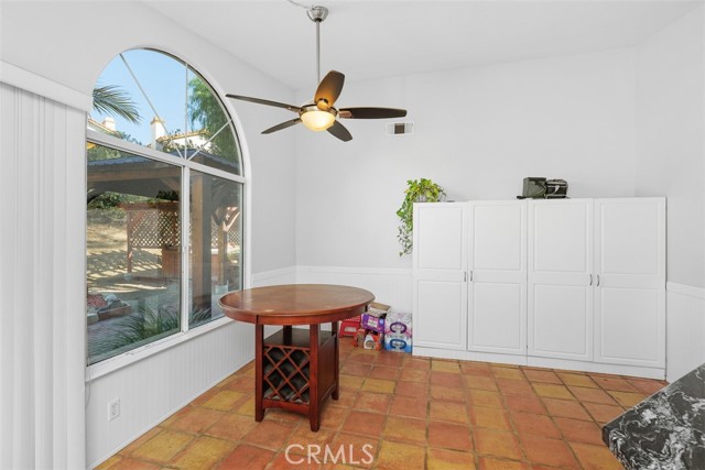 40169 Los Olivos Court, Murrieta CA: https://media.crmls.org/medias/a5c65475-e70a-4bbc-94e5-a712dde932e0.jpg