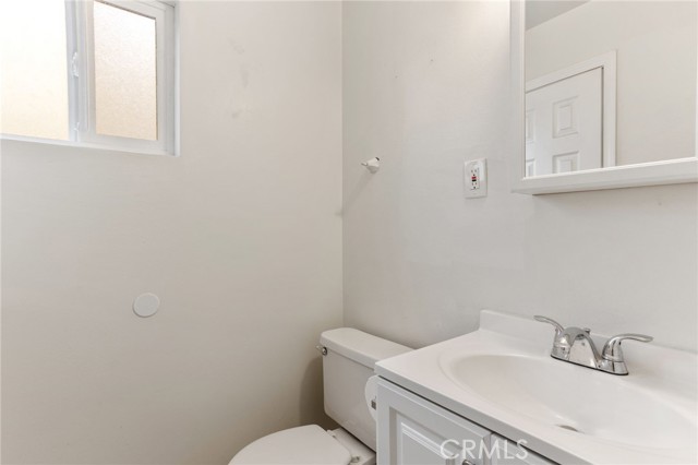 Detail Gallery Image 23 of 40 For 2804 Occidental St, Bakersfield,  CA 93305 - 3 Beds | 2 Baths