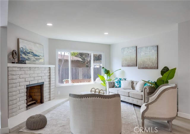 Detail Gallery Image 9 of 55 For 911 N West St, Anaheim,  CA 92801 - 3 Beds | 2 Baths