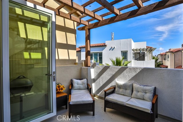 3318 Doheny Way, Dana Point CA: https://media.crmls.org/medias/a5c75fe6-58ab-48f4-8b6e-1886cb26c40a.jpg