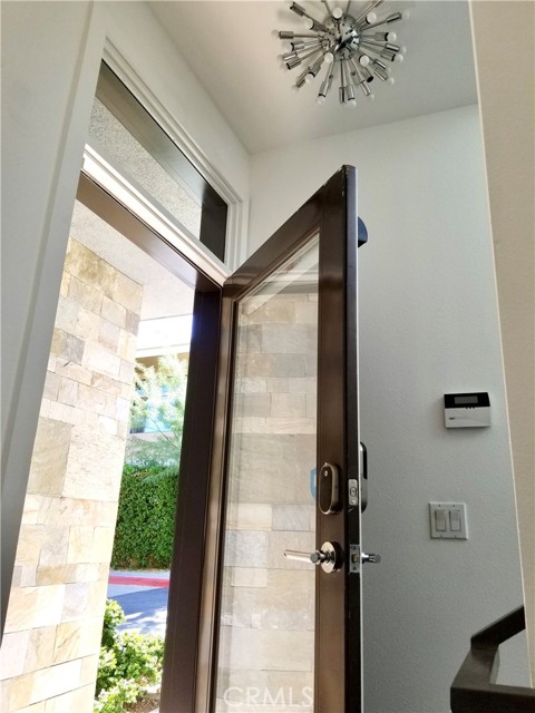 Detail Gallery Image 5 of 16 For 850 E Palm Canyon Dr #203,  Palm Springs,  CA 92264 - 2 Beds | 2 Baths