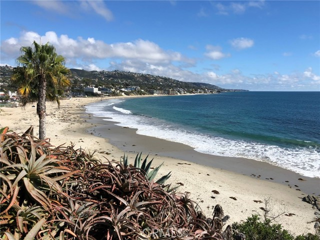 Image 3 for 520 Cliff Dr #102, Laguna Beach, CA 92651