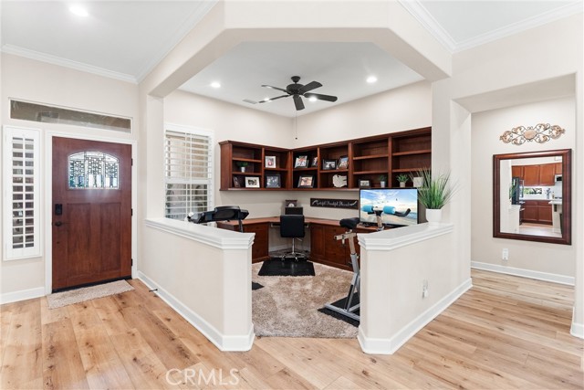 Detail Gallery Image 7 of 48 For 24217 Fawnskin, Corona,  CA 92883 - 2 Beds | 2 Baths