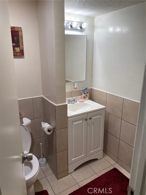 Detail Gallery Image 14 of 15 For 3568 Brenton Ave, Lynwood,  CA 90262 - – Beds | – Baths