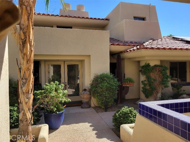 Detail Gallery Image 3 of 24 For 208 Kavenish Dr, Rancho Mirage,  CA 92270 - 3 Beds | 3 Baths