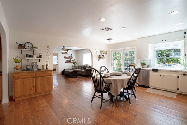 Image 4 of 27 For 23538 Arlen Drive