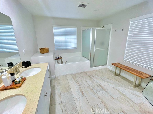 Detail Gallery Image 12 of 28 For 5053 S Heritage Paseo, Ontario,  CA 91762 - 3 Beds | 2/1 Baths