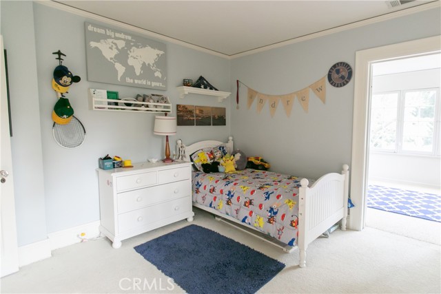 Detail Gallery Image 24 of 26 For 740 Pinehurst Dr, Pasadena,  CA 91106 - 4 Beds | 4/1 Baths