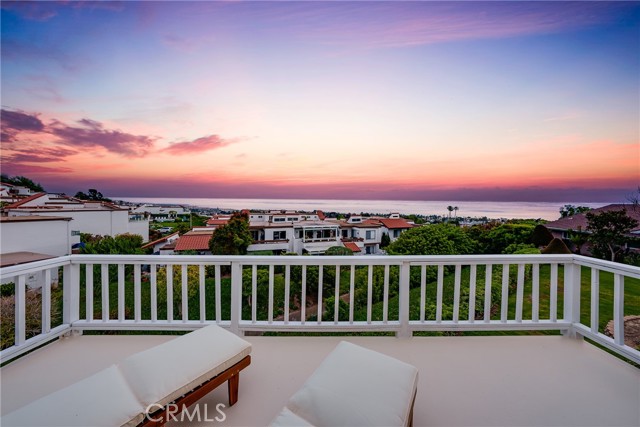 Detail Gallery Image 1 of 43 For 3823 via Manzana, San Clemente,  CA 92673 - 5 Beds | 4 Baths